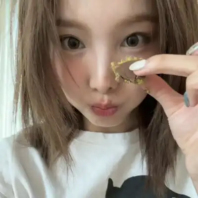 隗逸馨